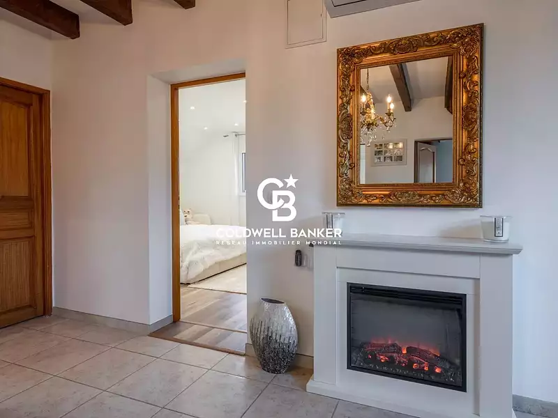 Maison, 280 m²
