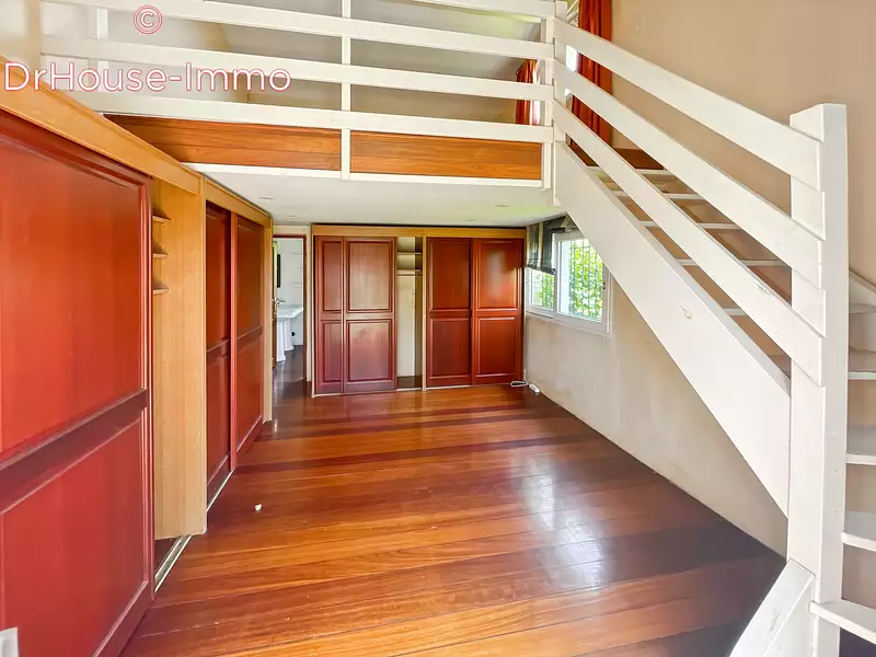 Maison, 180 m²
