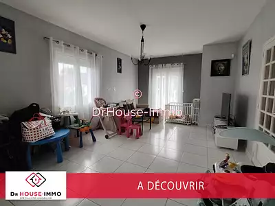 Maison, 240 m²