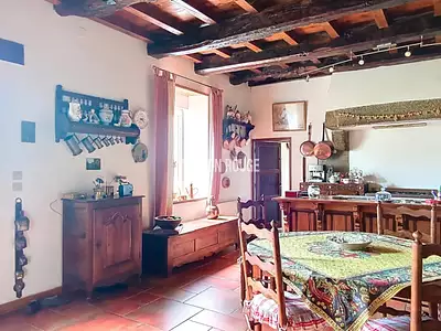 Maison, 236 m²