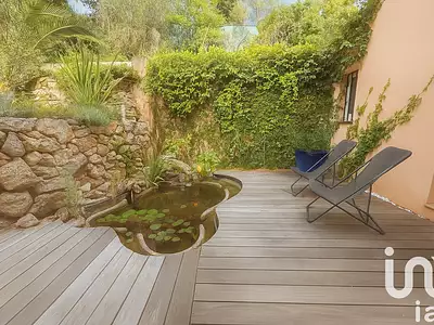 Maison, 320 m²