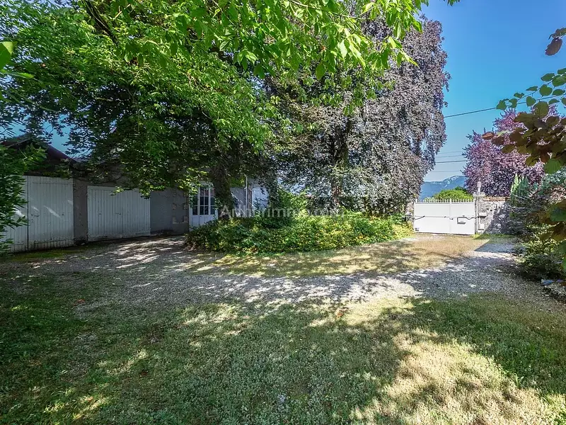Maison, 210 m²