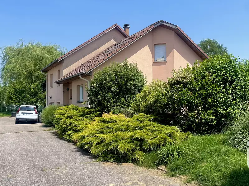 Maison, 166 m²