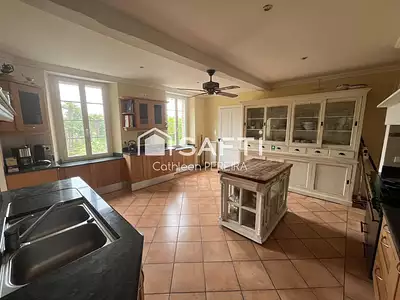 Maison, 373 m²