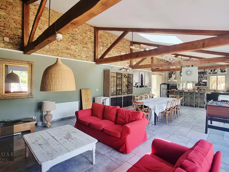 Maison, 308 m²