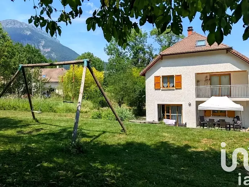 Maison, 170 m²