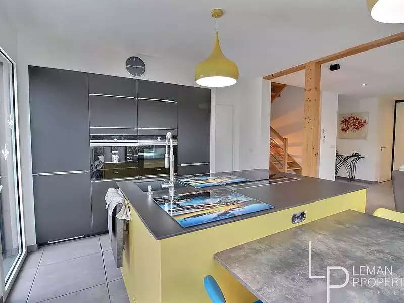 Maison, 130 m²
