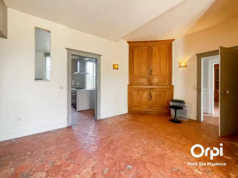 Maison, 298 m²