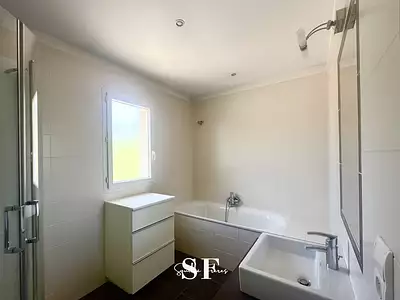 Maison, 190 m²