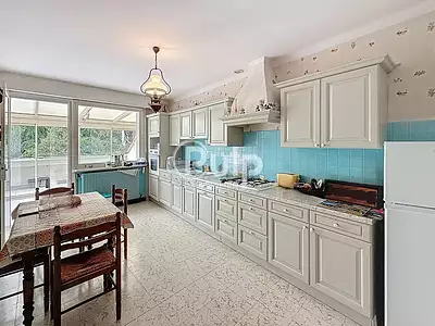 Maison, 77 m²