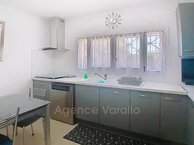 Maison, 99 m²