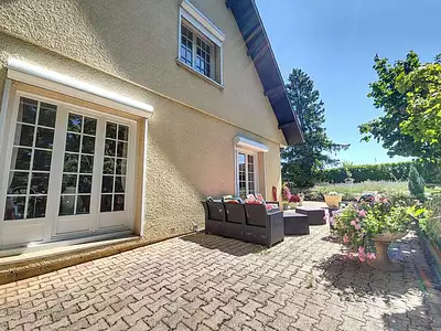Maison, 331 m²