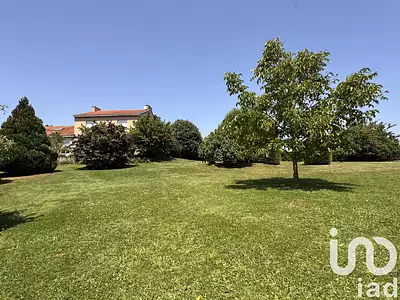 Maison, 301 m²