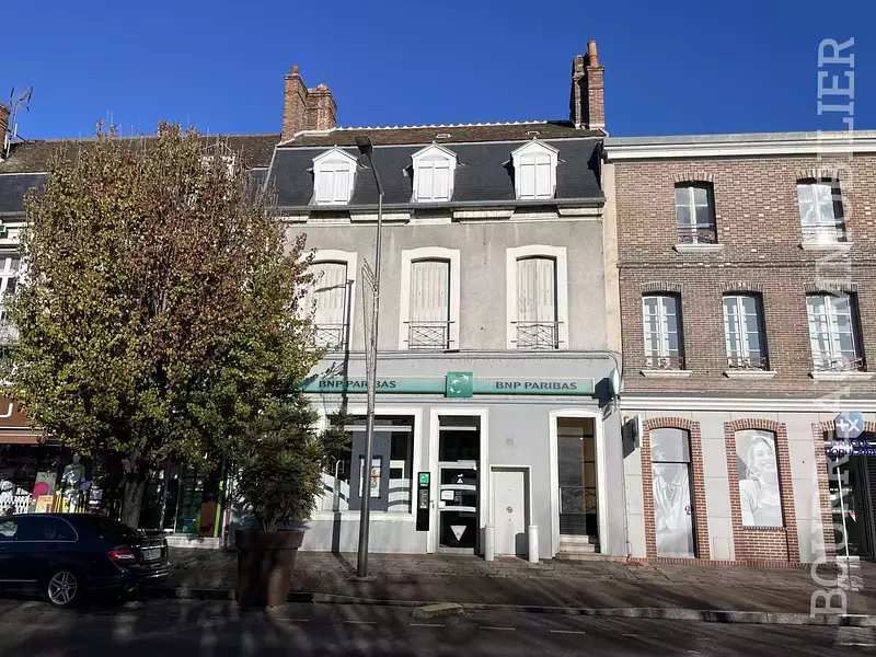 Immeuble, 230 m²