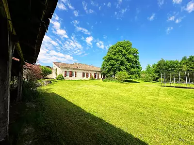 Maison, 626 m²