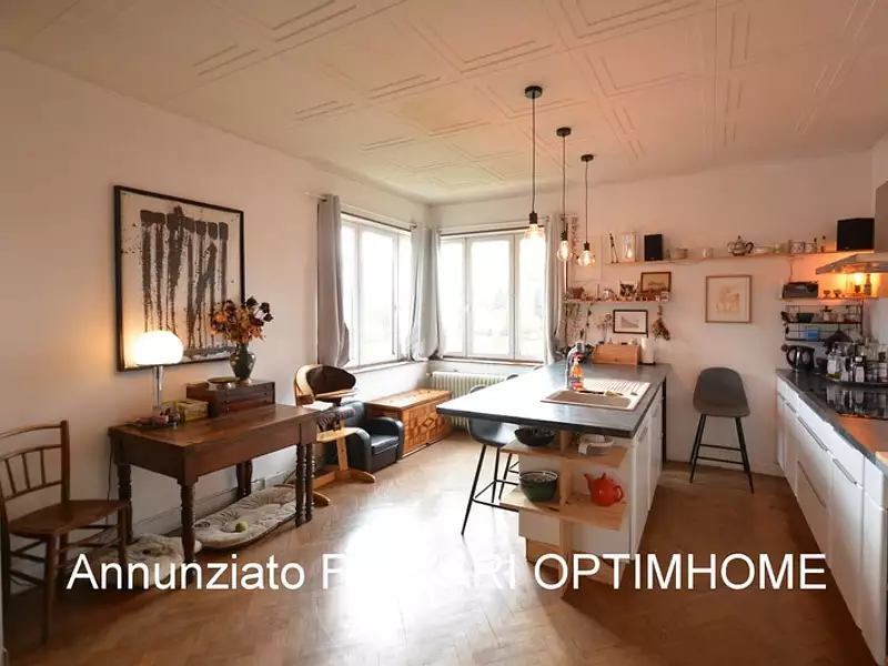 Maison, 167 m²