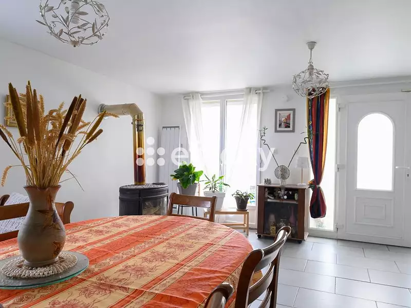 Maison, 96 m²