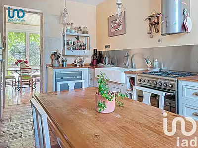 Maison, 197 m²
