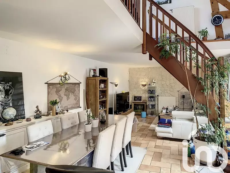 Maison, 132 m²