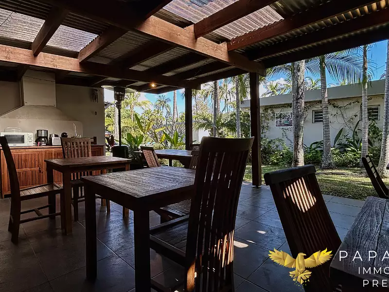 Maison, 359 m²
