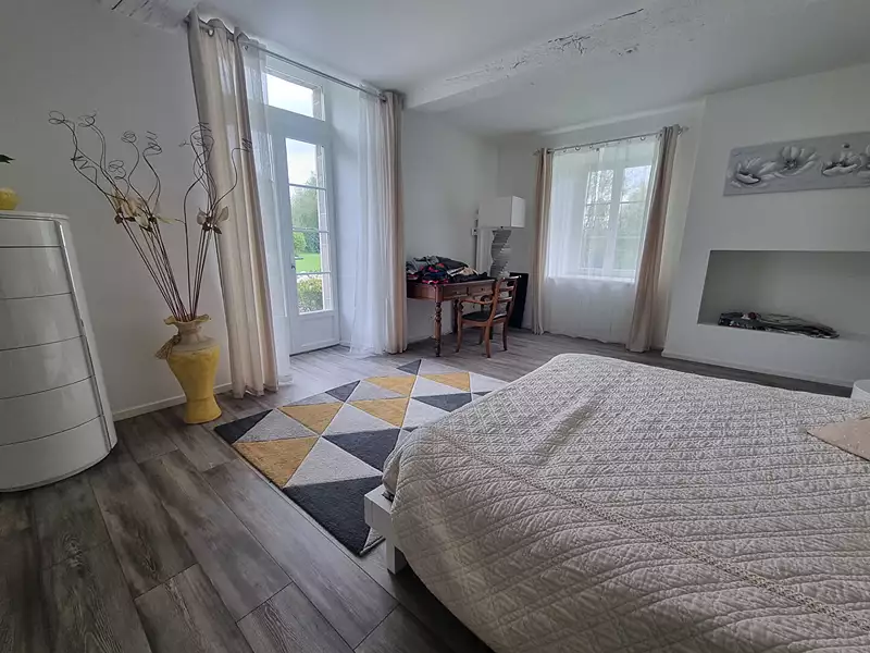 Maison, 288 m²