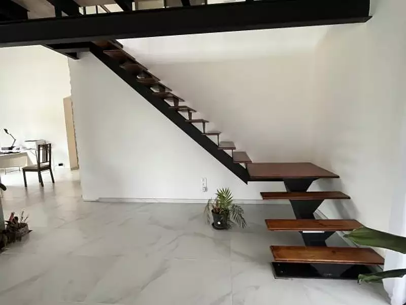 Maison, 204 m²