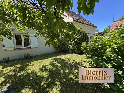 Maison, 230 m²