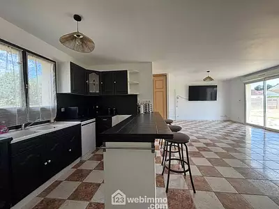 Maison, 97 m²