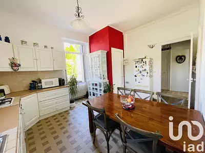 Maison, 250 m²
