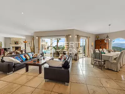 Maison, 340,49 m²