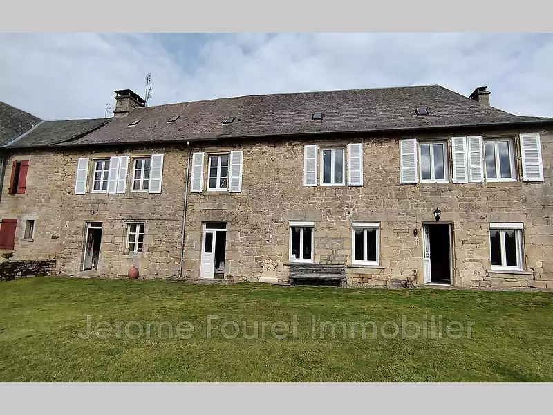 Maison, 300 m²