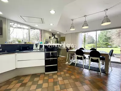 Maison, 319 m²
