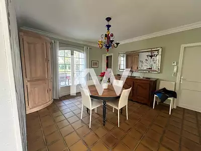 Maison, 163 m²