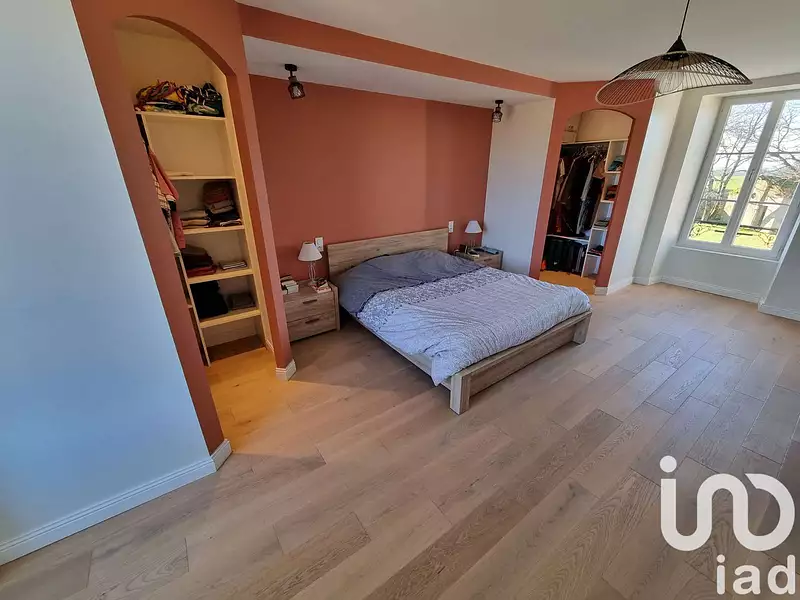 Maison, 290 m²