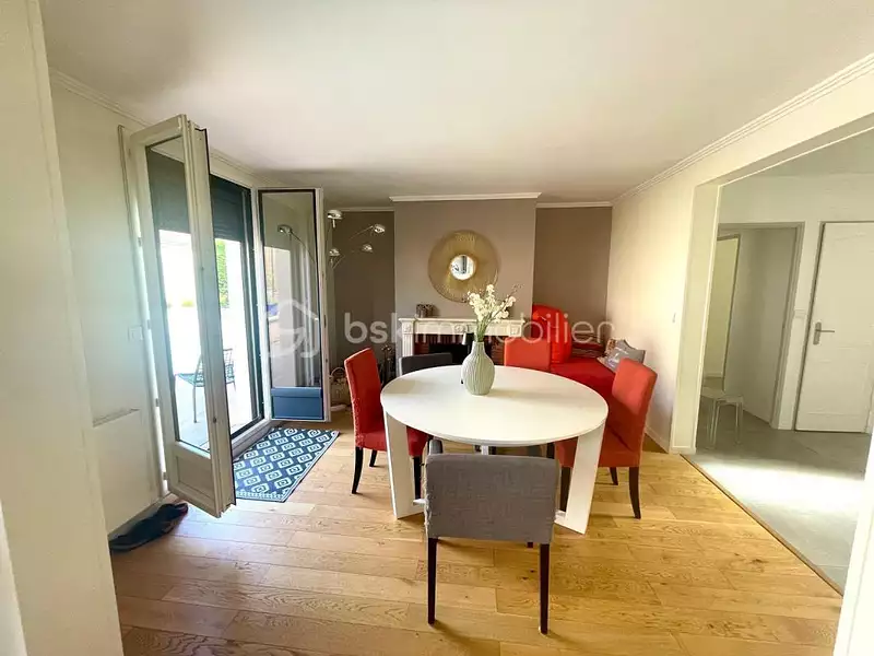 Maison, 227 m²