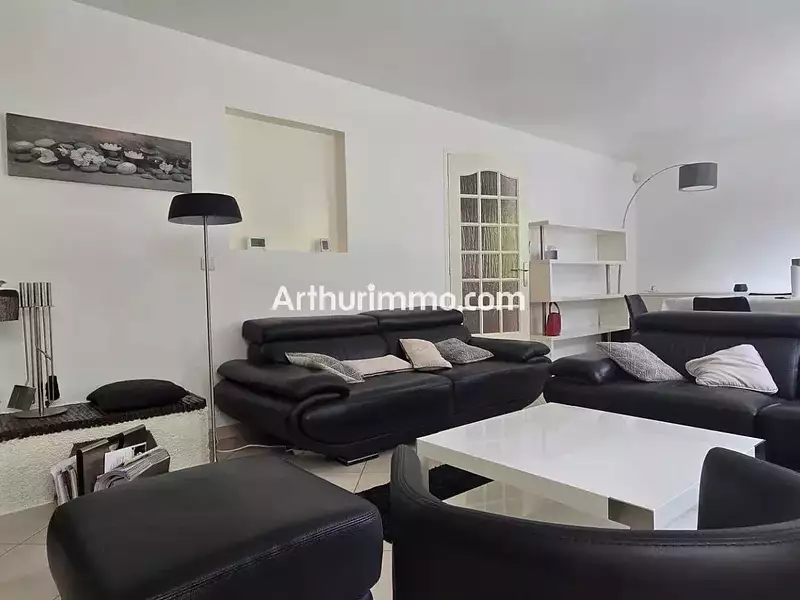 Maison, 102 m²