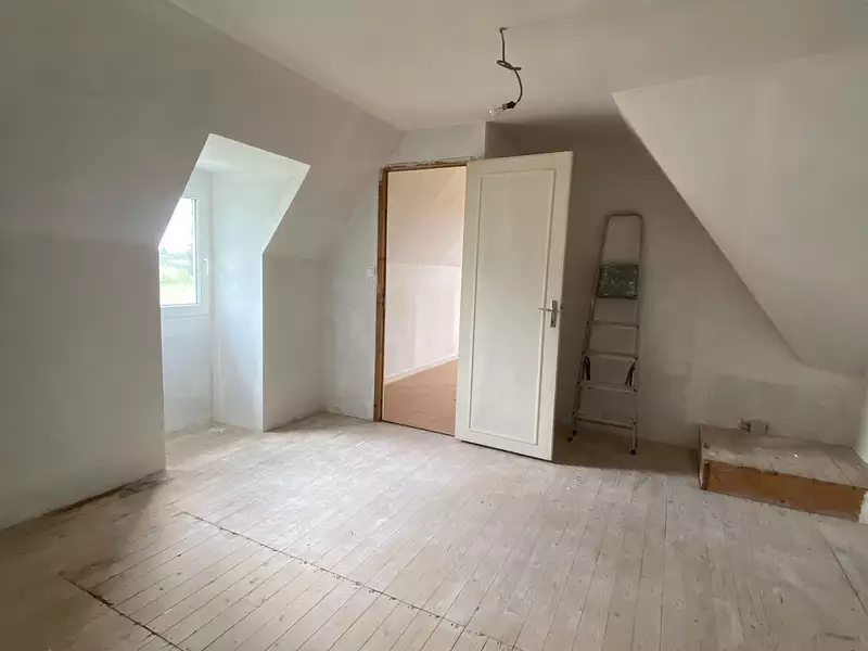 Maison, 196 m²