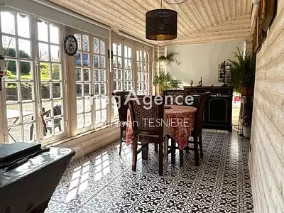 Maison, 162 m²