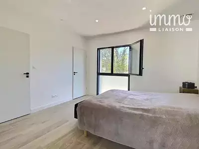 Maison, 210 m²