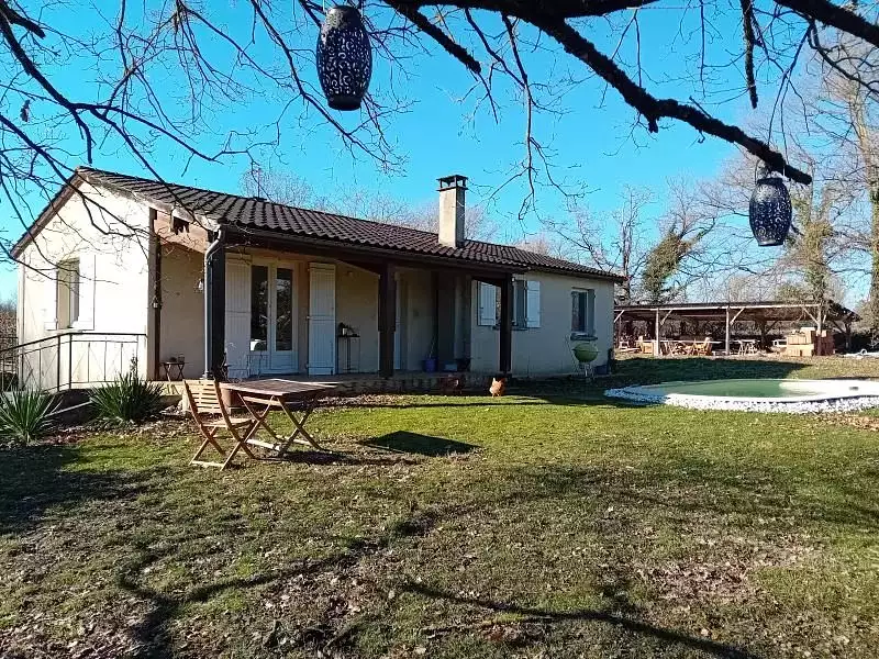 Maison, 83 m²
