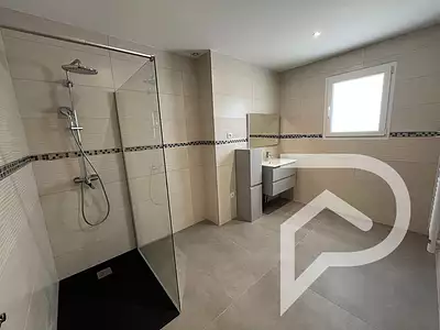 Maison, 121 m²