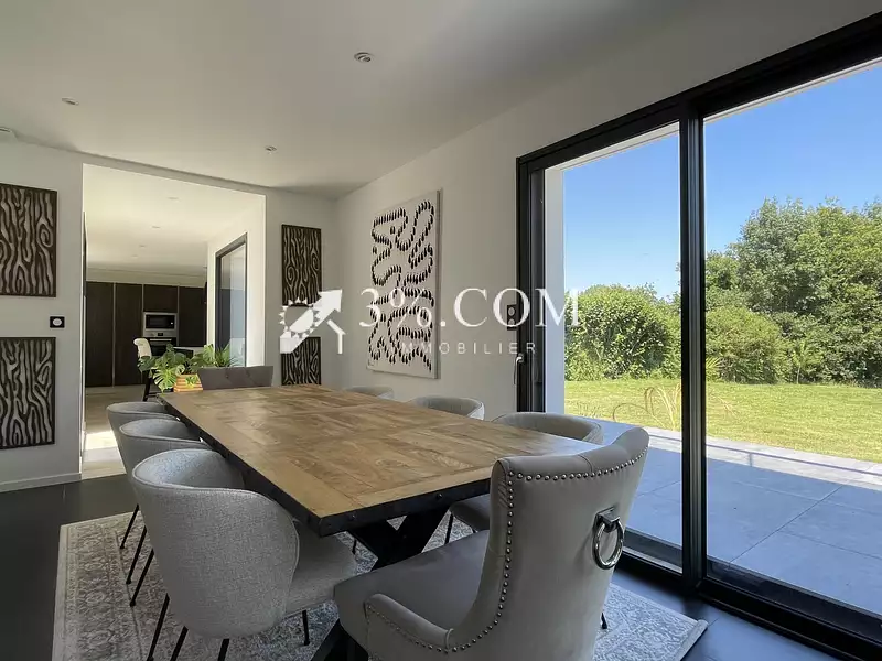 Maison, 150 m²