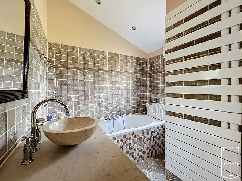 Maison, 140 m²