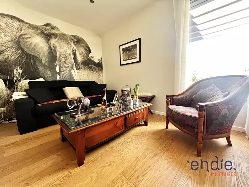 Maison, 185 m²