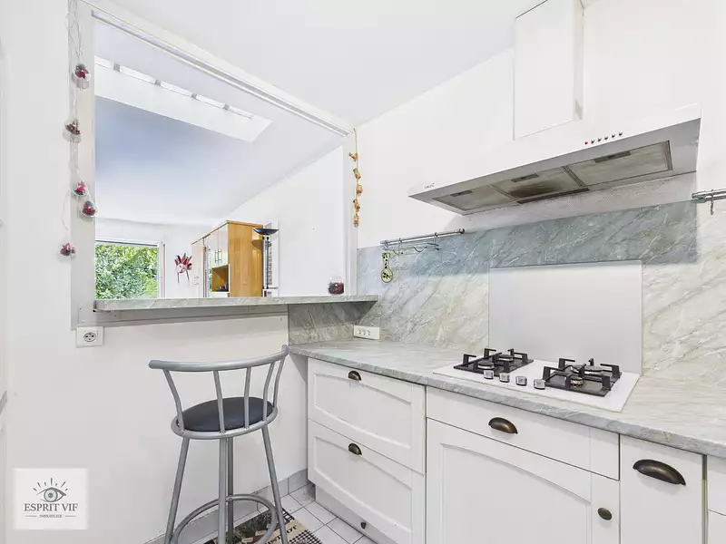 Immeuble, 160 m²