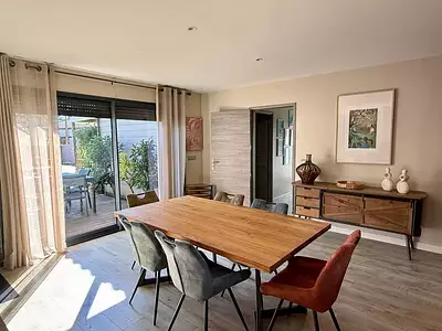 Maison, 148 m²