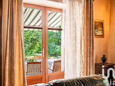 Maison, 236 m²