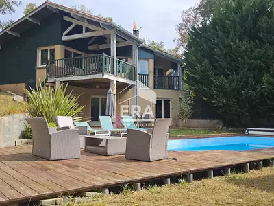 Maison, 210 m²