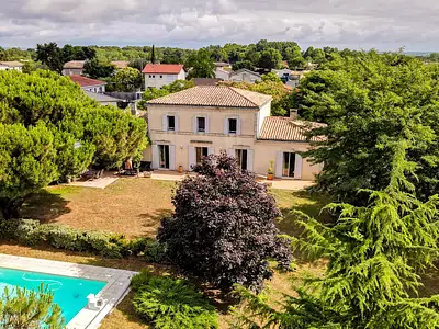Maison, 268 m²