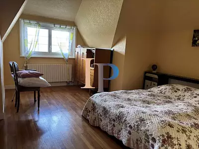 Maison, 181 m²